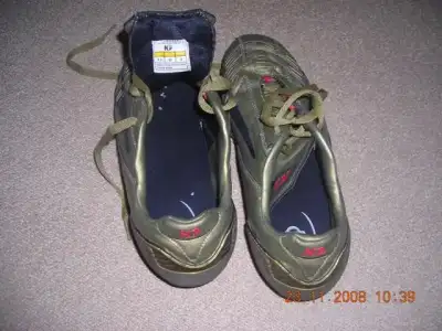 $20973288294C4E9AA6E9F1DDB4C7B6E2[1].webp