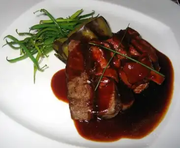 $beef_tenderloin.webp