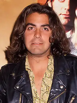 90er-frisuren-george-clooney-1990-wi_7784348-original-portrait_6col.webp