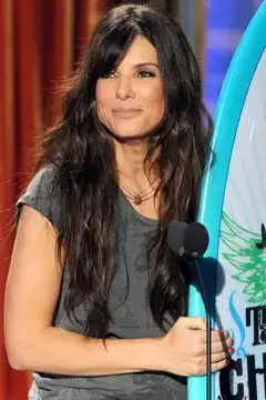 $sandra-bullock-hair-teen-ch.webp
