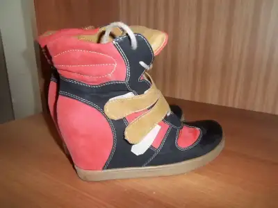 100_2773.webp