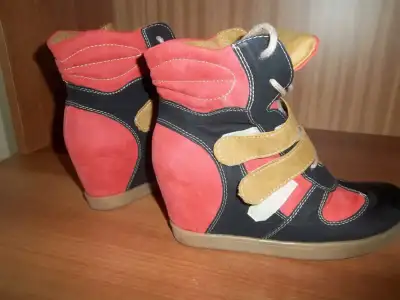 100_2774.webp