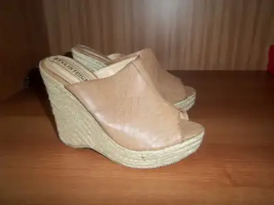 100_2784.webp