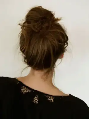 $12-french-bun-hair-how-to_sm.webp