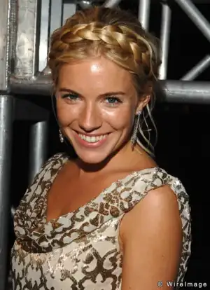 $SiennaMiller_Cohen_12255034.webp $SiennaMiller_Cohen_12255034.webp