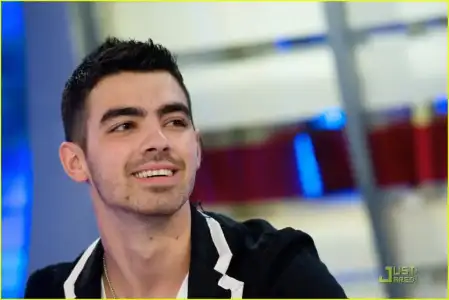 $joe-jonas-el-hormiguero-05.webp