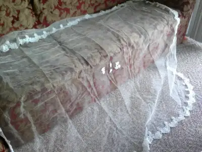 $08082011037.webp
