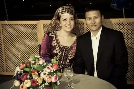 $Merve & Mungko final selection perfect guru and classic gray raw part 01-30.webp