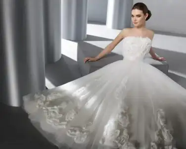 $35090363.webp