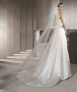 $pronovias2012glamour18.webp