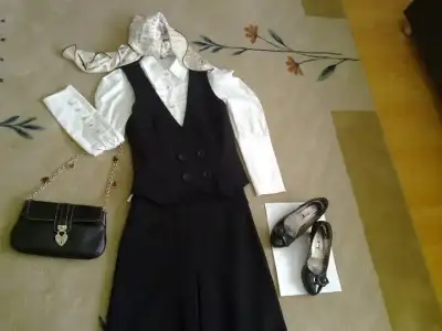 $100.webp