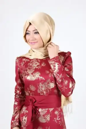 ayse-melek-varakli-kuyruklu-elbise-7065-bordo-44182-84-O.webp