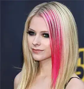 $avril_lavigne_855_18470943_0_0_7010394_300.webp