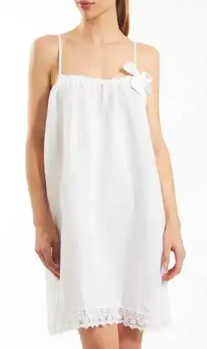 beyaz penye gecelik.webp