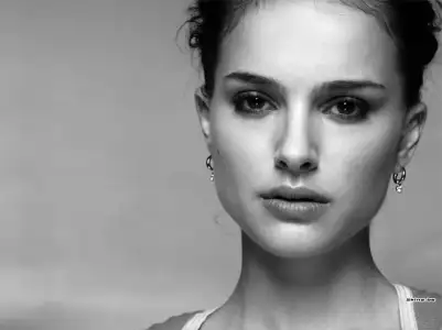 $natalie-portman-1024x768-22247.webp