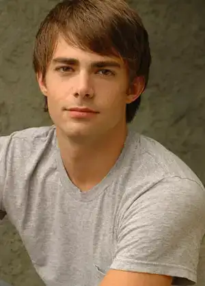 $jonathanbennett3.webp