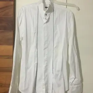 DAMAT MARKA- GÖMLEK S BEDEN-2.webp