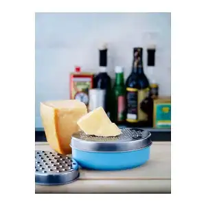 $chosigt-reibeisen-mit-behalter-blau__0123151_PE278069_S4.webp