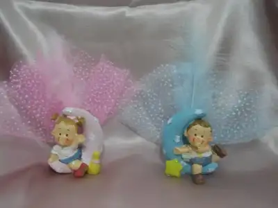 $AY-USTUNDE-EMZIKLI-BEBEK-BEBEK-SEKERI__43650923_0.webp