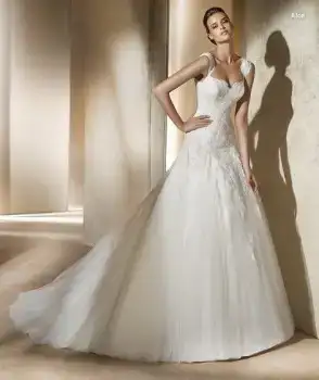$pronovias+alce.webp