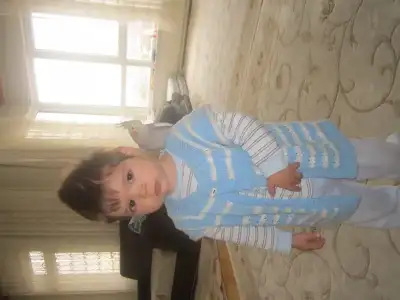 2 yasinda.webp