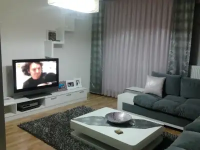$Foto&#287;raf0660.webp