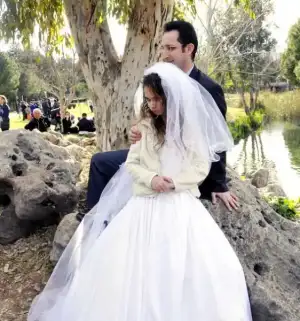cocukla-evlenmek-isteyen-adamin-deneyi-antalya-da-yapildi-6709329.webp