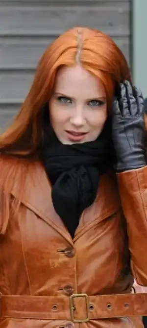 $Simone Simons (30).webp