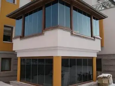 En Son Cam Balkon Sistemleri Kadinlar Kulubu