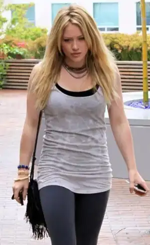 $hilary-duff-tight (73).webp