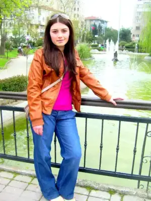 $PIC_0015.webp $PIC_0015.webp