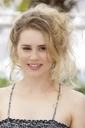 $alison-lohman_117391.webp