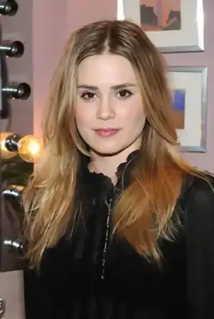 $600full-alison-lohman (1).webp