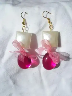 $100_2150.webp