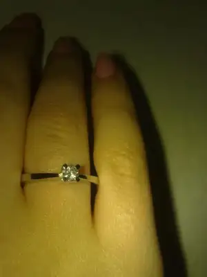 $26092011057.webp