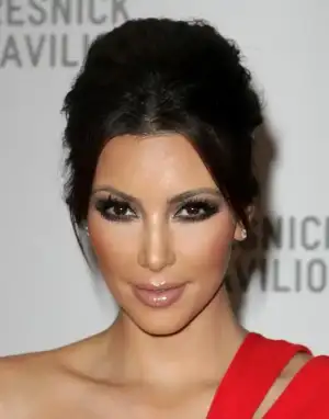 $kimkardashian2e.webp