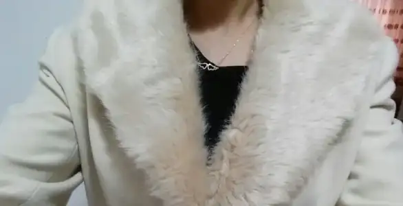 krem kaşe mont yaka.webp