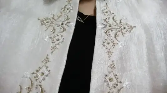 krem takım yaka.webp