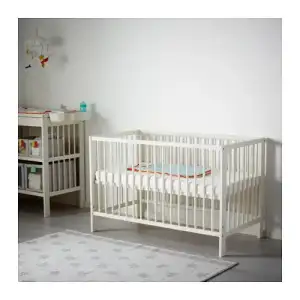 gulliver-crib-white__0469153_PE611984_S4.webp