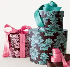 $horchow-gift-boxes.webp