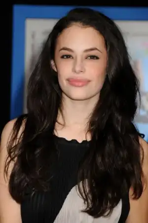 $63071-chloe-bridges-prom-world-premiere-j0001-007-.webp