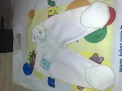 $20112011802.webp