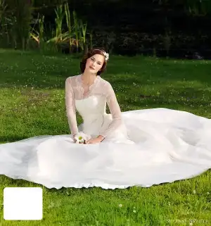 $suzanne-neville-wedding-dress-2012-carly.webp