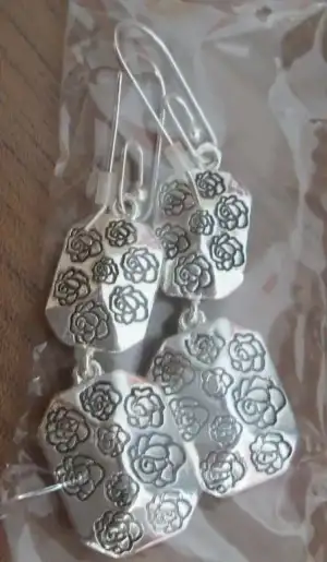 $SDC10090.webp $SDC10090.webp