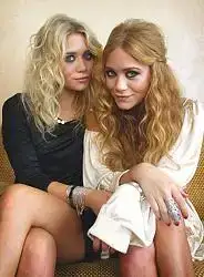 $tumblr_l6eu5fZZHP1qza6uyo1_400.webp