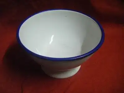 $44-cok-eski-emaye-yogurt-kasesi__39278163_0.webp