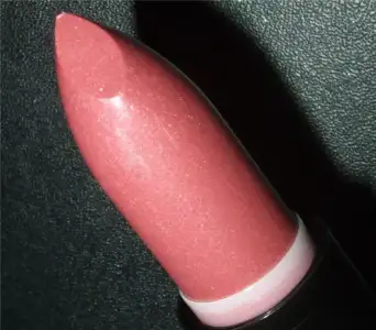 $sequinlipstick.webp $sequinlipstick.webp