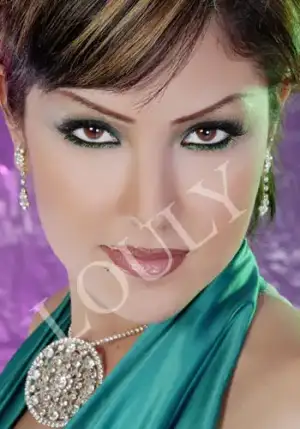$457_5_makeup-egypt_5.webp