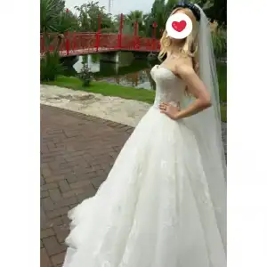 PhotoGrid_1483346145643.webp