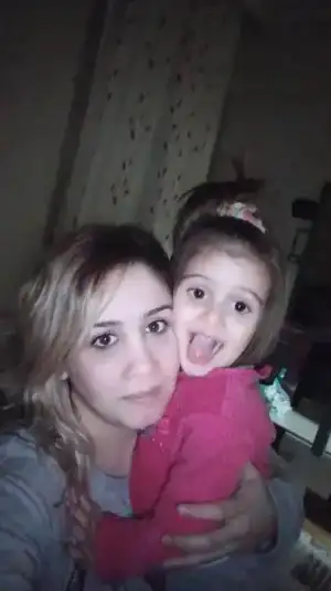 photostudio_1486579996216.webp